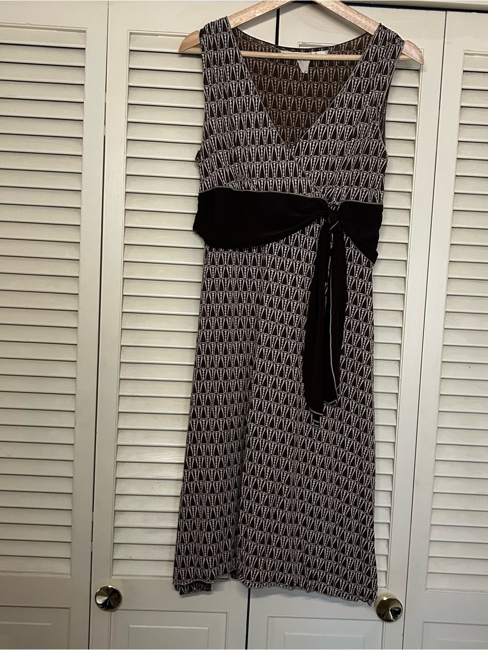 Max Studio size small dark brown geometric pattern dress